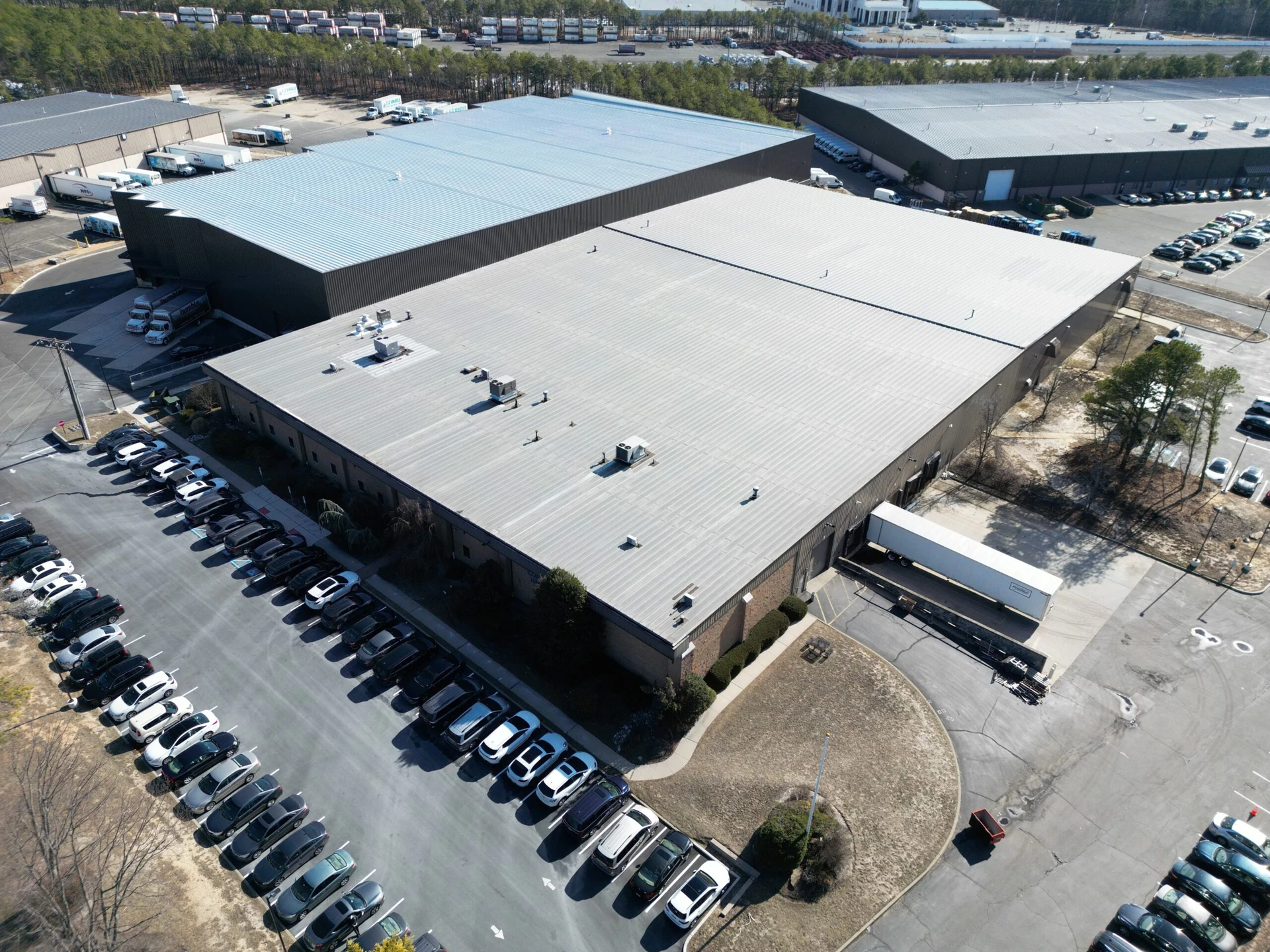 Humble3PL facility at 1890 Swarthmore Ave, Lakewood (aerial)